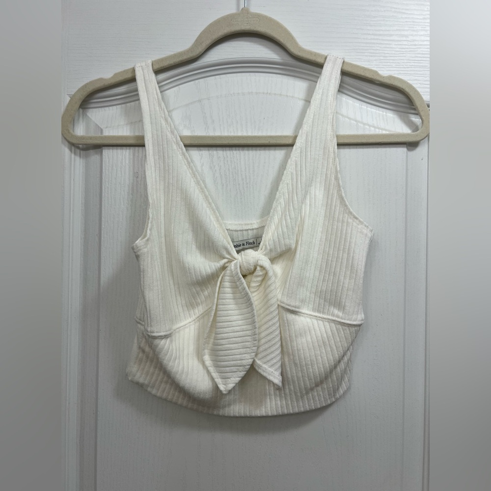 Abercrombie & Fitch crop top